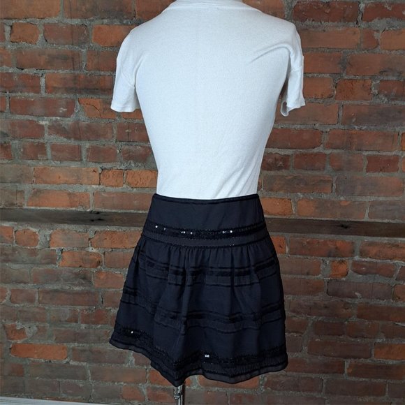 Guess Tiered Skirt Black Sequins Beads Velvet Detail Mini Size 26 - Picture 5 of 8